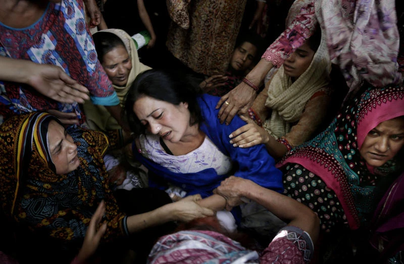 Facebook apologizes for Safety Check glitch after Pakistan blast