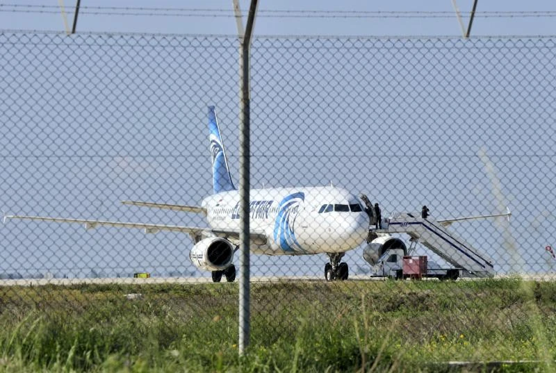 Hijacked EgyptAir plane ‘carried 21 foreigners including 8 Americans’
