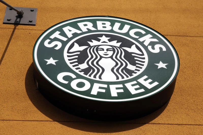 Starbucks to open first cafe in Italy