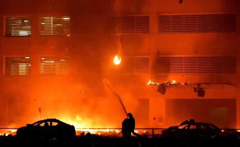 Fire extinguished at United Arab Emirates tower complex
