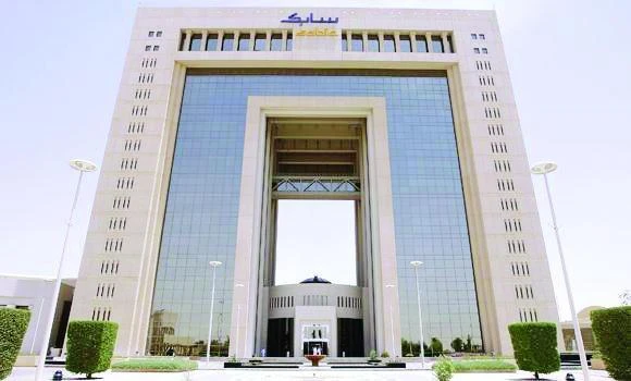 Tadawul: Middle East Healthcare jumps 10%; SABIC gains 1.7%