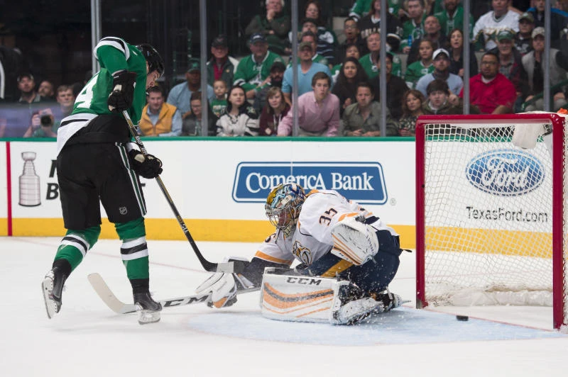 Stars, Blues keep pace for NHL Western Conference lead