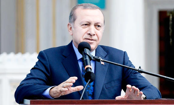 Erdogan rejects democracy lessons from West