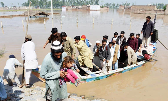 Rescuers search for 23 in Pakistani landslide