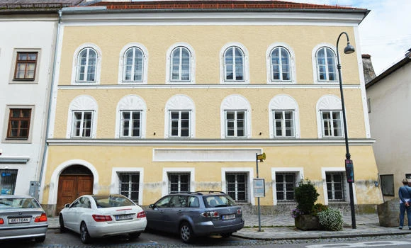 Austria to seize Hitler’s birth house