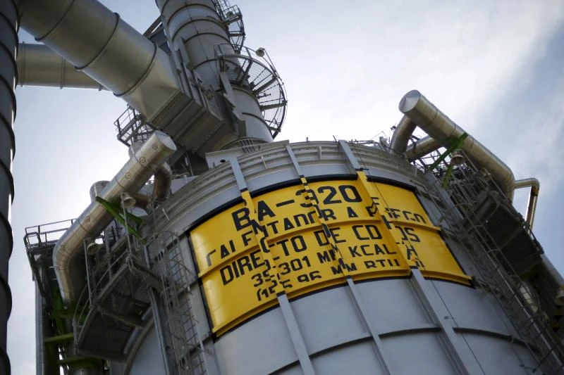 Oil hits four-month high