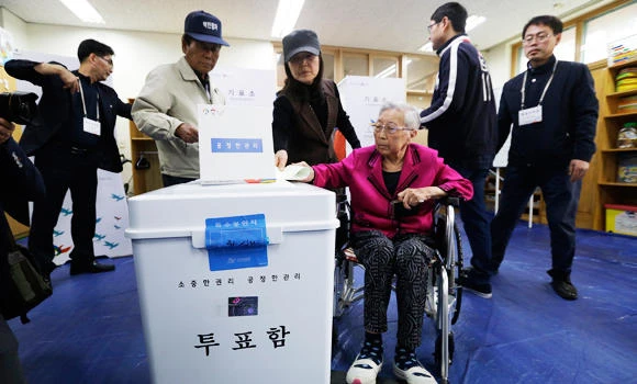 S. Korea president ‘loses majority’ in Parliament