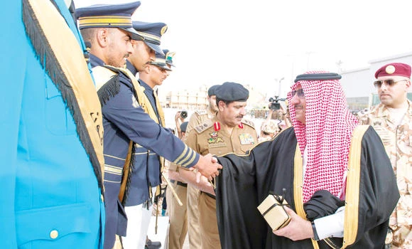Noble royal gesture
