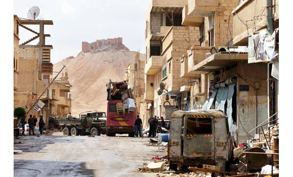 Heartbreak as Syrians briefly return home to Palmyra