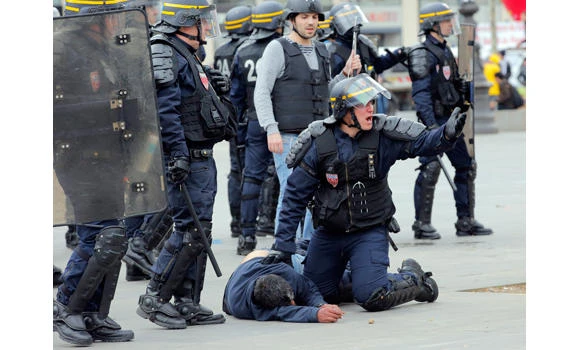 Violence erupts at protests over French labor reforms