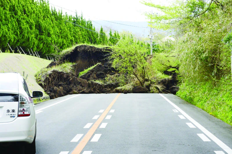 Dozens killed, scores buried as quake jolts Japan again