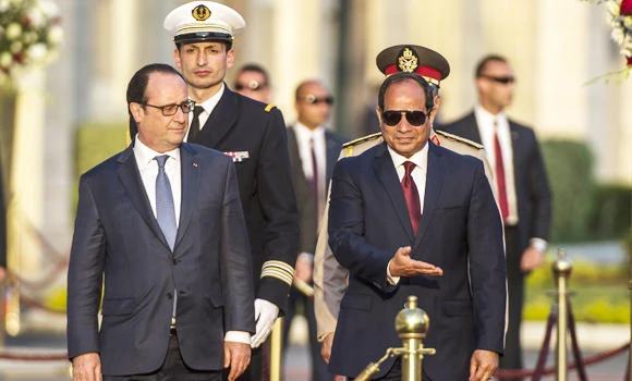 Hollande in Egypt for business