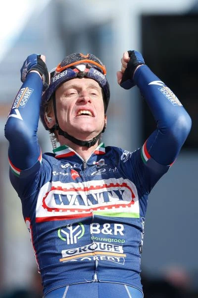 Gasparotto repeats at Amstel Gold race