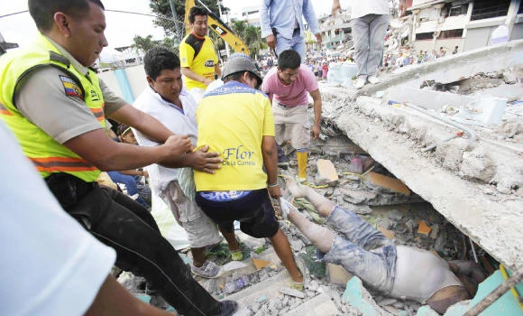 235 dead in powerful Ecuador earthquake