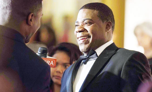 Tracy Morgan performs for medical staff who treated him