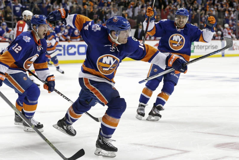 Islanders outlast Panthers in OT to go up 2-1