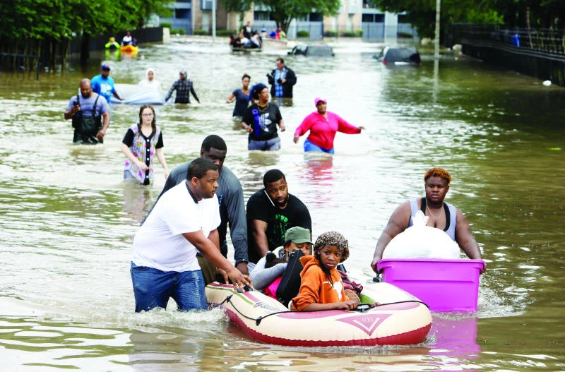 Deadly flood leaves 5 dead in Texas