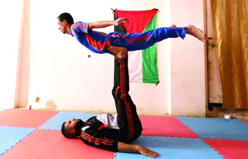 Circus lights up Gaza gloom