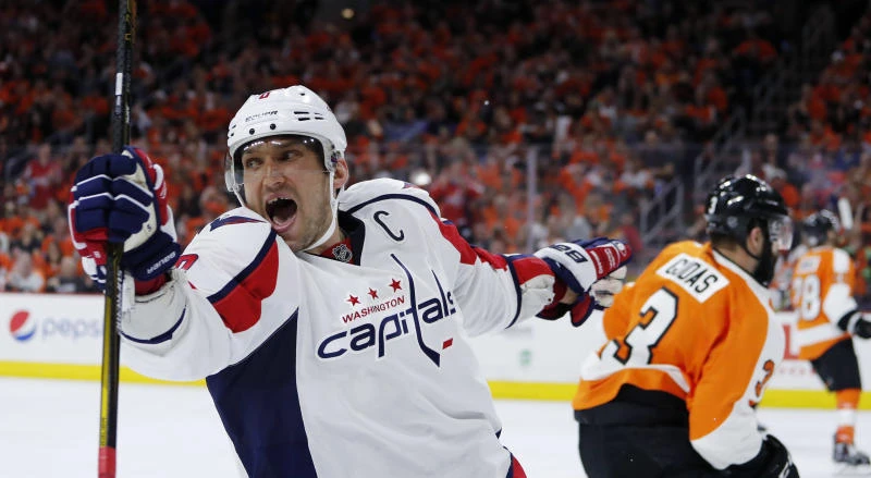 Ovechkin double leads Capitals over Flyers, angers home fans