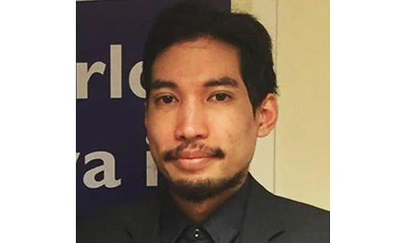 Swedish politician quits after refusing to shake women’s hand