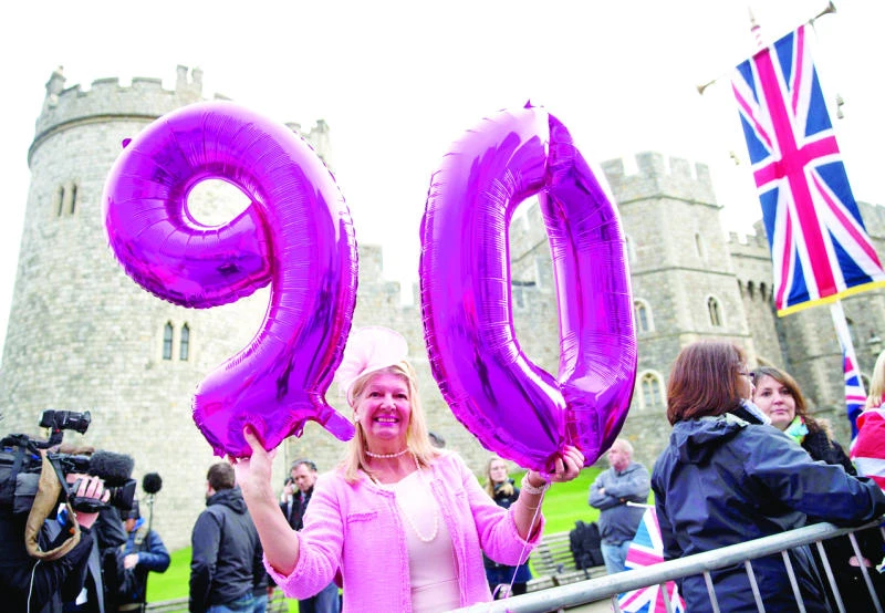 Warm tributes pour in as Queen Elizabeth turns 90