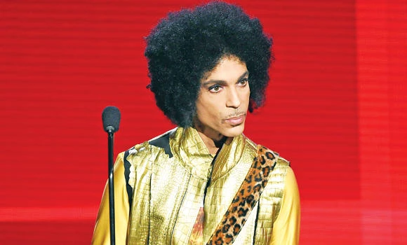 Tributes to Prince spring up across the world