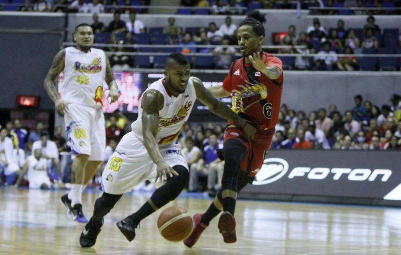 Guiao, Rain or Shine draw first blood against San Mig