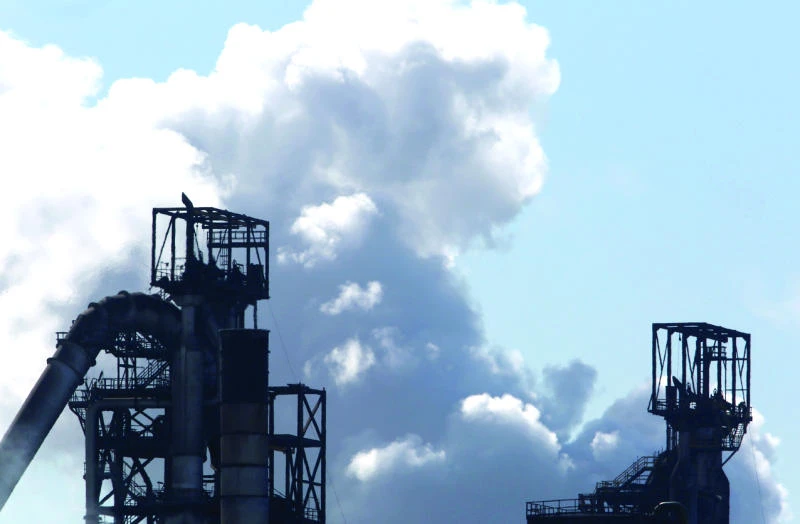 Struggling steel industry sparks crisis in Britain