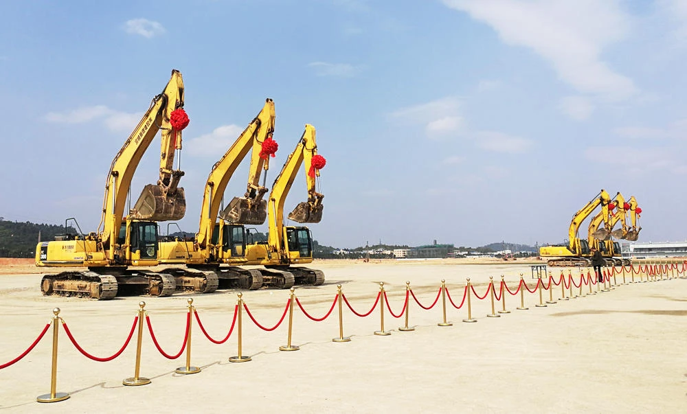 Foxconn, formally known as Hon Hai Precision Industry Co Ltd, breaks ground for a 61 billion yuan ($8.87 billion) flat-screen display factory in Guangzhou, Guangdong province, China, on Wednesday. (Reuters)