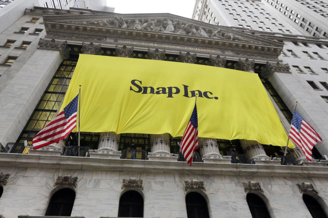 Snapchat parent passes big test: IPO above expectation