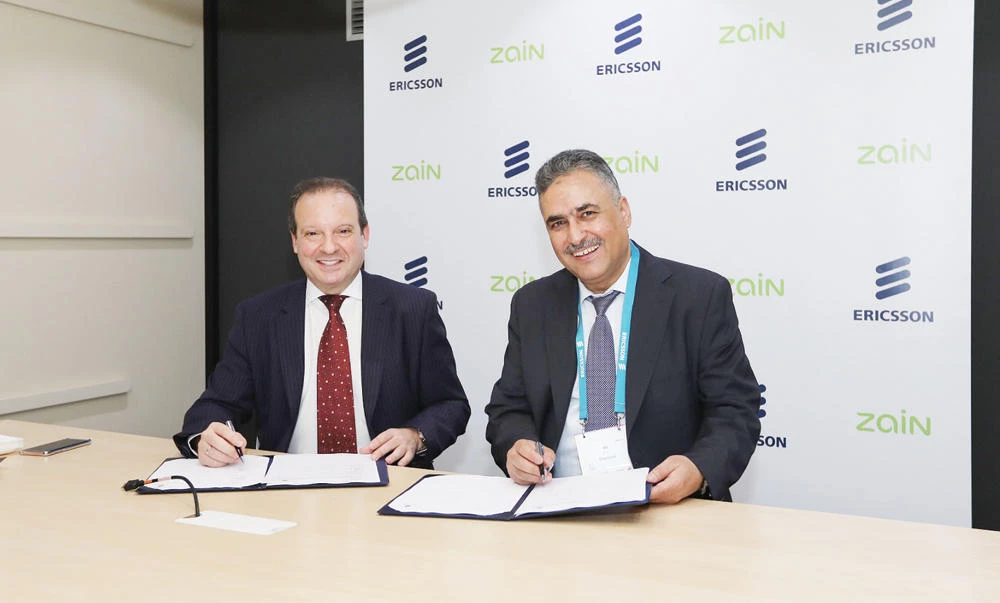 Peter Kaliaropoulos, CEO, Zain Saudi Arabia, left, and Ali Eid, head of Ericsson Saudi Arabia, Jordan and Palestine.
