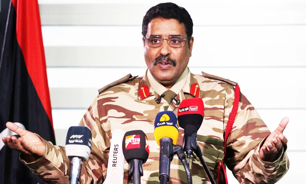 Power struggle jolts Libya