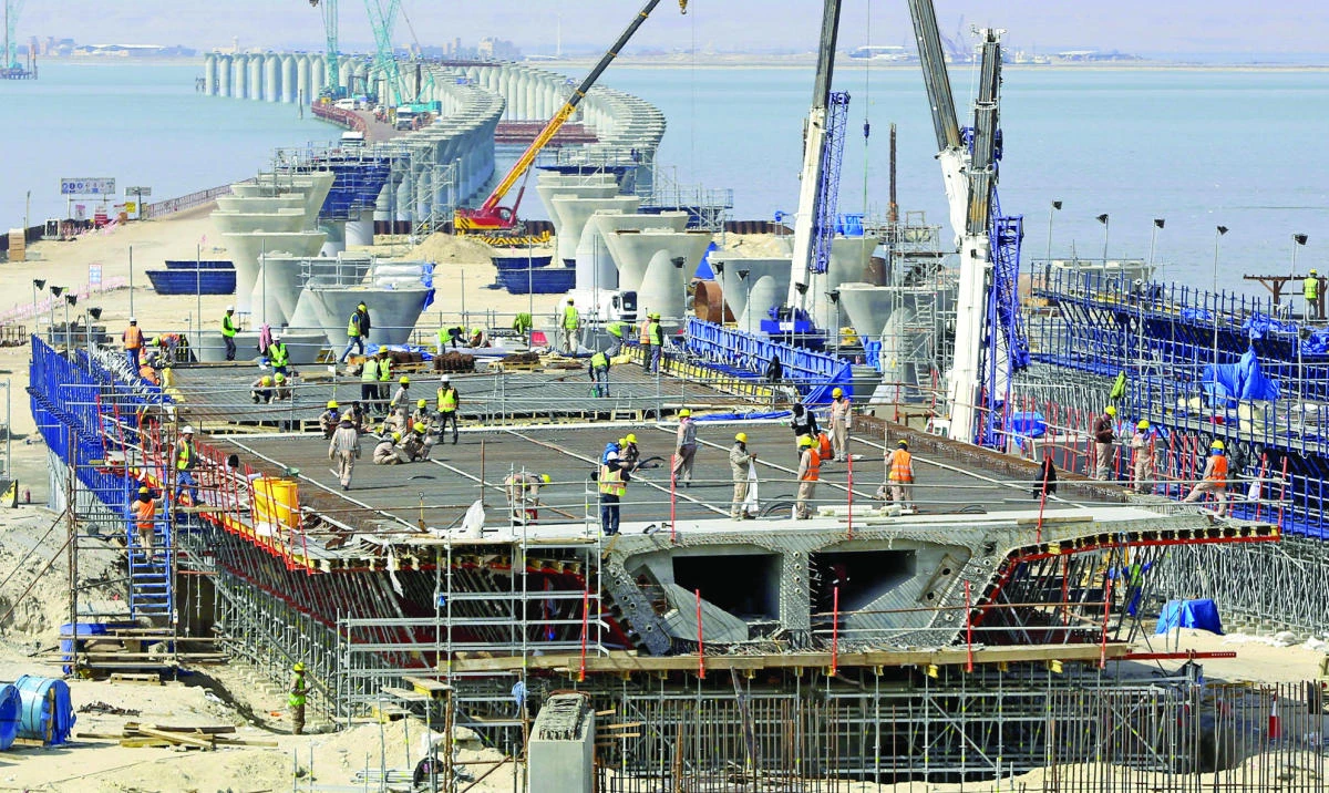 A general view of a construction site of the Sheikh Jaber Al-Ahmad Al-Sabah Causeway.(AFP)