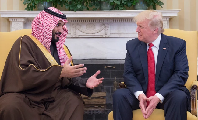 Deputy Crown Prince Mohammed bin Salman holds talks with US President Donald Trump in Washington. (AN photos)