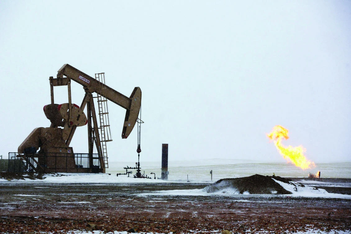 The projected earnings increase follows EBITDA declines for the global integrated oil and gas sector of 12 percent and 40 percent,
respectively, in 2016 and 2015 on the back of falling oil and natural gas prices. (Reuters)