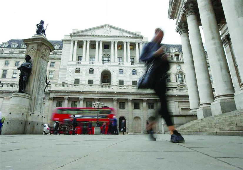 Britain’s treasury department and nine of the biggest banks in 2014 agreed new guidelines stipulating that basic bank
accounts should be fee-free, in an effort to widen access to banking. (Reuters)