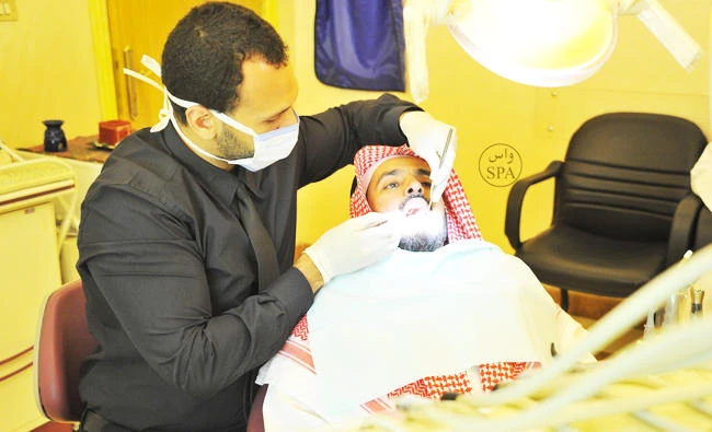 More than 40 dentists in Jeddah Province each year voluntarily treat 10,000 patients. (SPA)