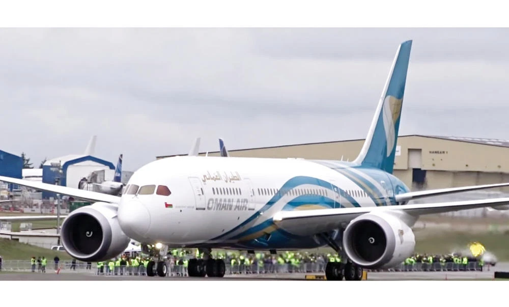 An Oman Air jet.
