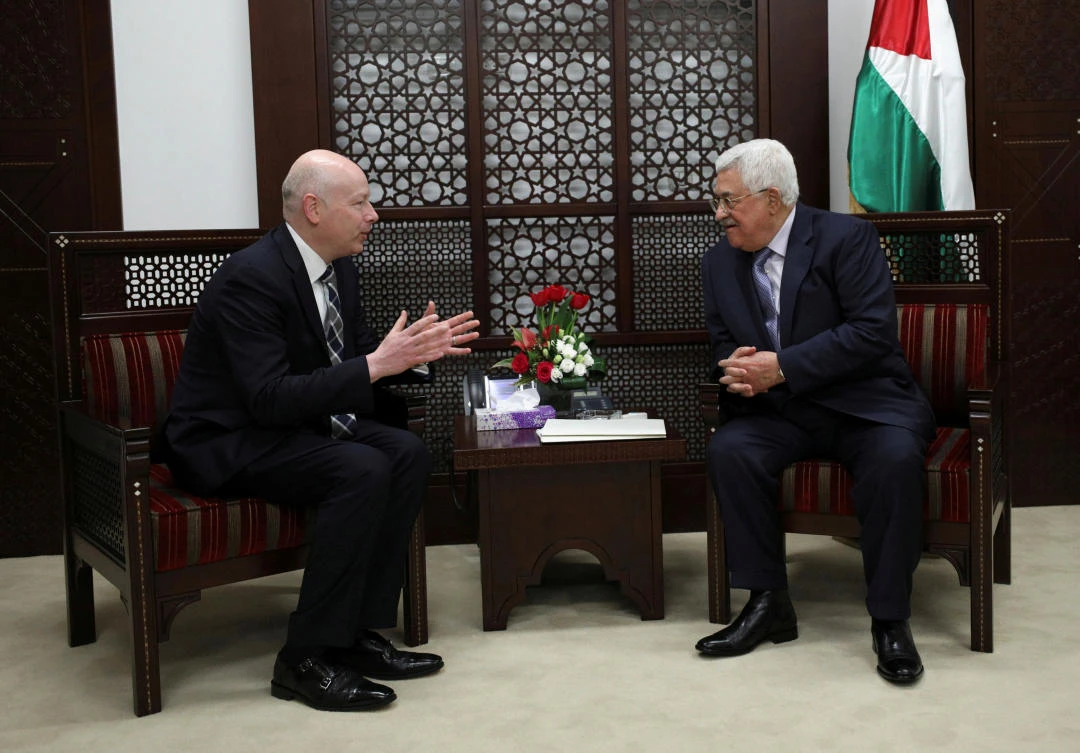 Palestinian President Mahmoud Abbas (R) with Jason Greenblatt, US President Donald Trump’s Middle East envoy. (REUTERS)