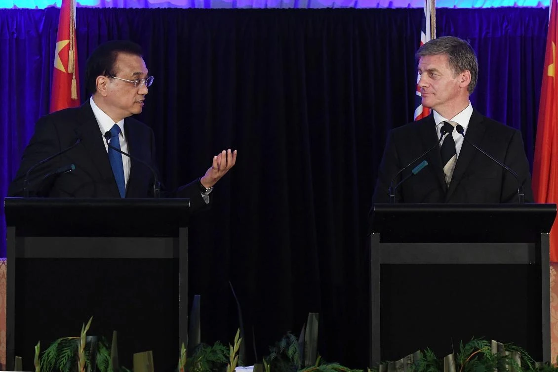 China's Premier Li Keqiang (L) speaks at a joint press conference with New Zealand's Prime Minister Bill English in Wellington. (AFP)