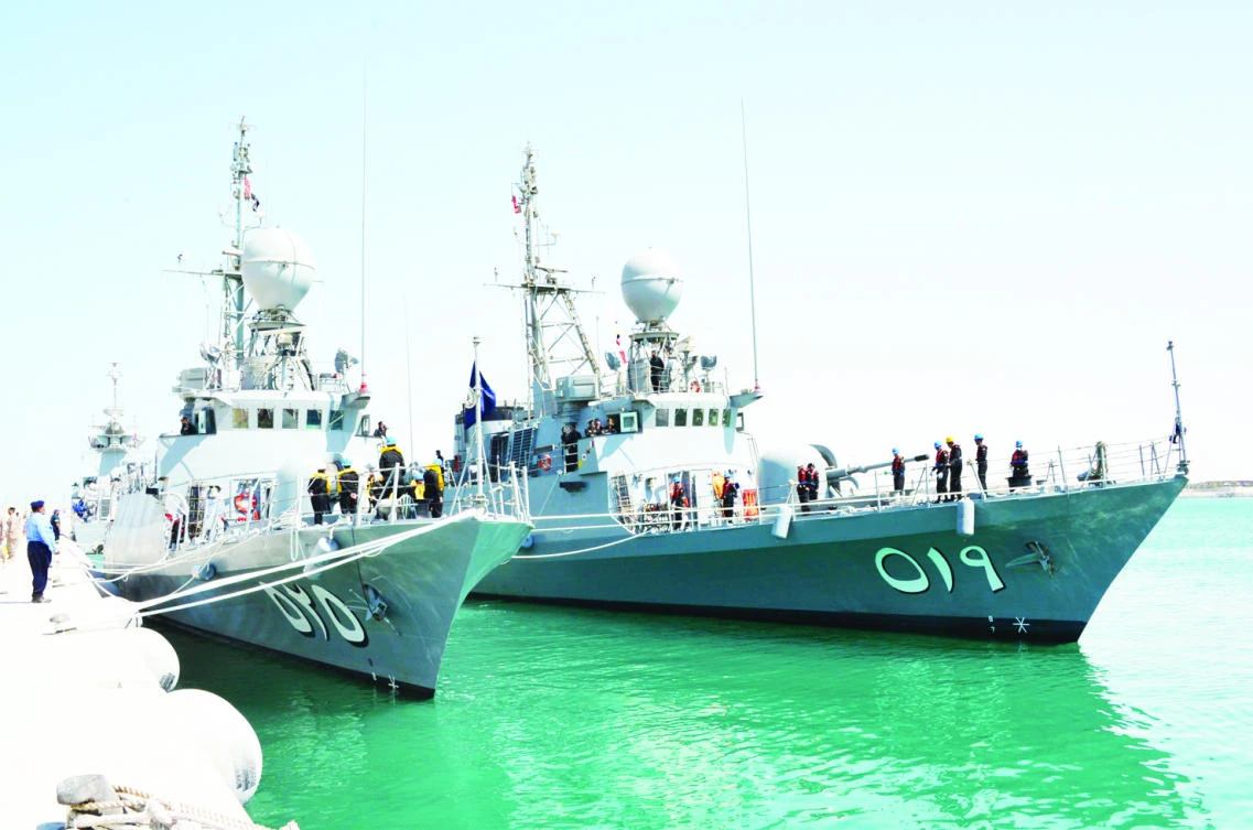 Saudi Royal Navy participates in providing military support and protection of oil facilities to support legitimacy in Yemen. (SPA)