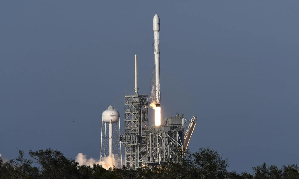 A SpaceX Falcon 9 rocket lifts off from Kennedy Space Center in Titusville, Florida on Thursday. (Craig Bailey/Florida Today via AP)