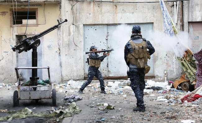 Fighting is underway to recapture the Mosul’s western side. (Reuters)