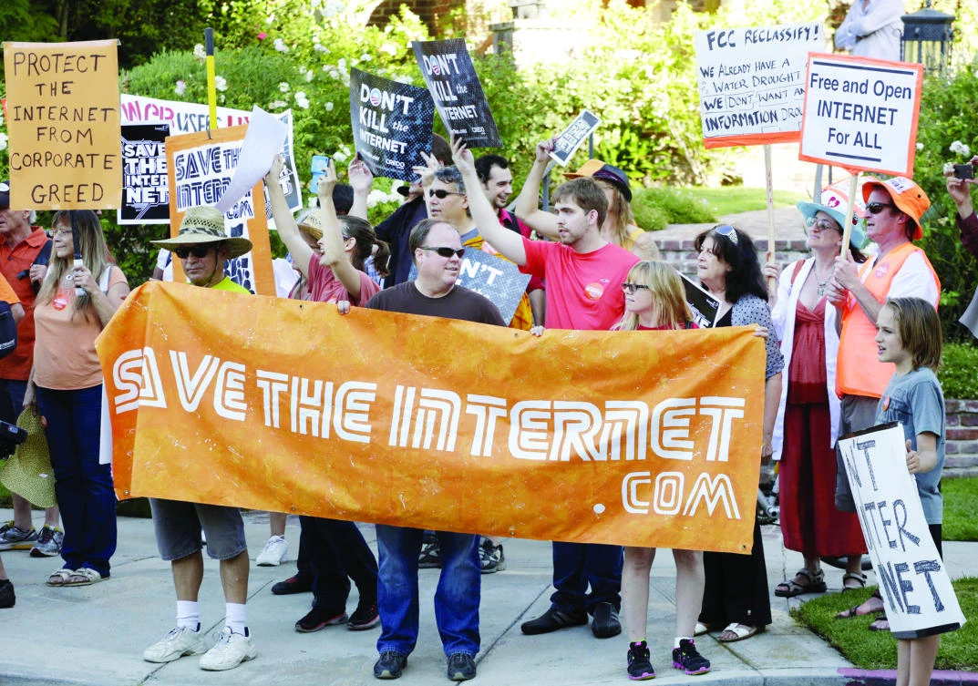 US President Donald Trump on Monday signed a repeal of Obama-era broadband privacy rules, the White House said, a victory for Internet service providers (ISPs) and a blow to privacy advocates. (Reuters)