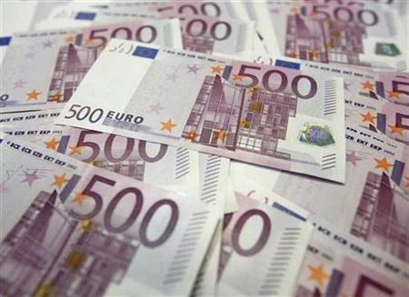Eurozone finance ministers raced to reach a reform deal with Greece on Friday in an effort to release billions in bailout cash. (File photo: Reuters)