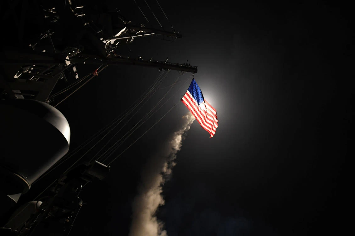U.S. Navy guided-missile destroyer USS Porter (DDG 78) conducts strike. (U.S. Navy/via REUTERS)