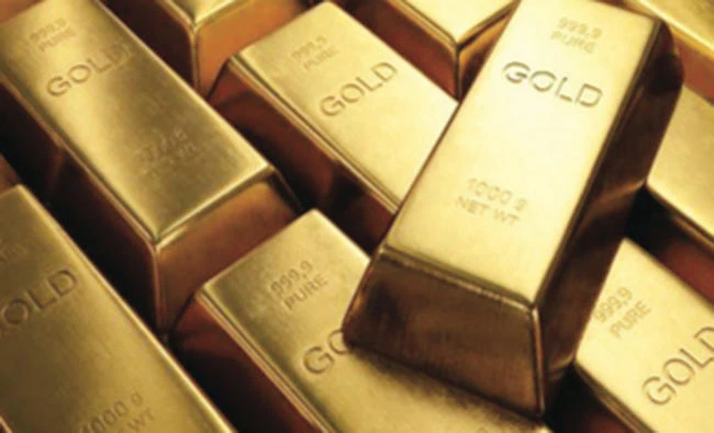 Gold heads for best week since June