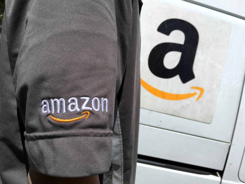 Britain is losing up to £1bn from VAT evasion by foreign online retailers. (Reuters)