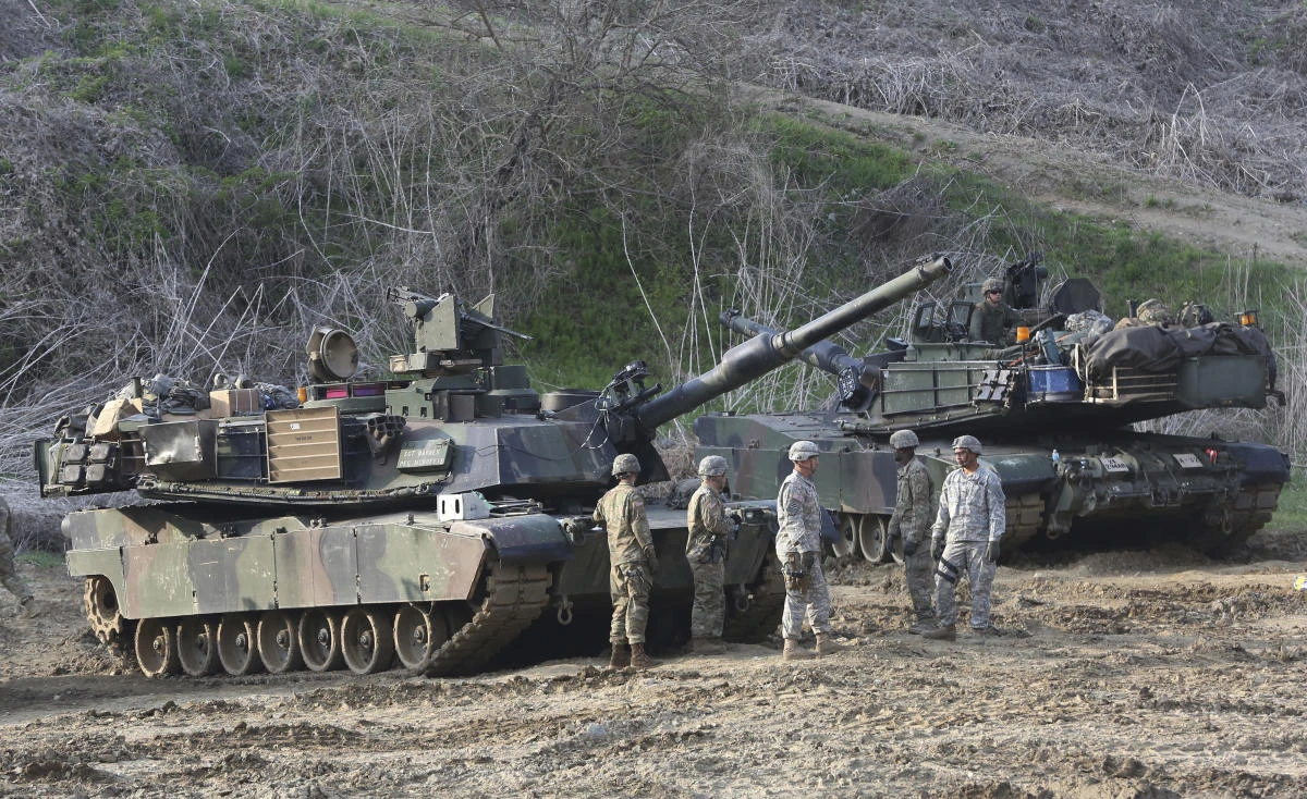US Army soldiers conduct a military exercise in Paju, near the border with North Korea, South Korea. (AP Photo/Ahn Young-joon)