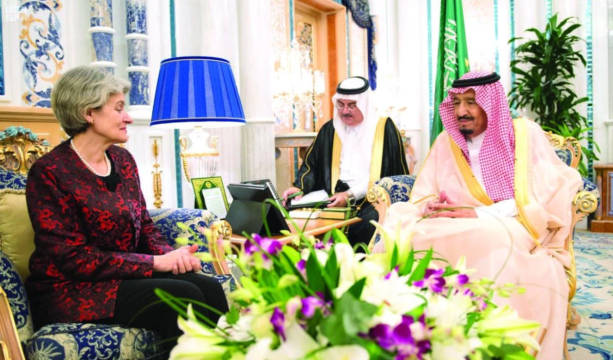 King Salman holds talks with Irina Bokova, director general of UN Educational, Scientific and Cultural Organization (UNESCO), at Al-Salam Palace in Jeddah on Thursday. The two sides discussed ways of enhancing cooperation between the Kingdom and UNESCO in the fields of education, science and culture, and reviewed the UNESCO’s various activities, including preserving the world heritage. (SPA)